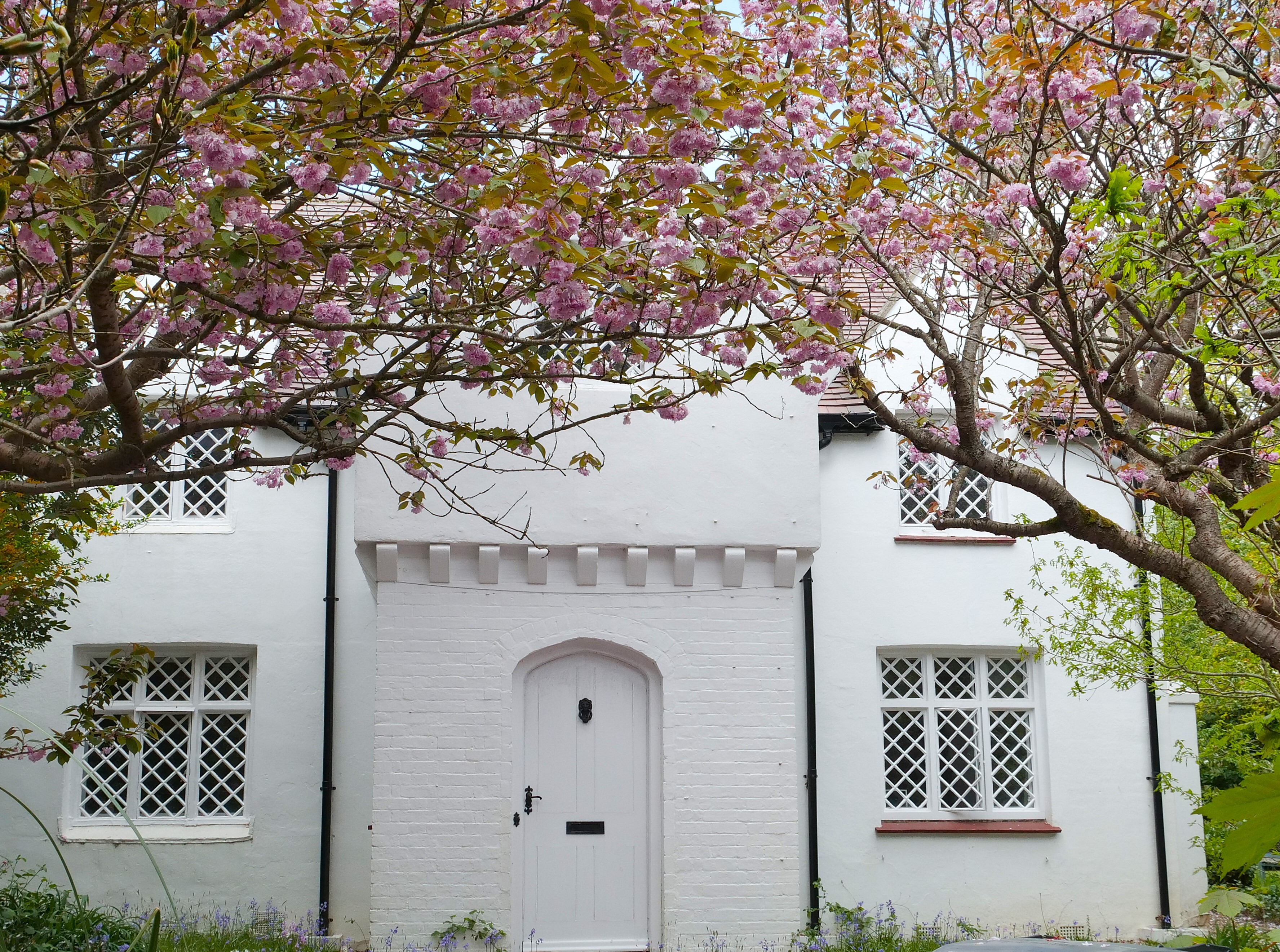The first Holloway cottage