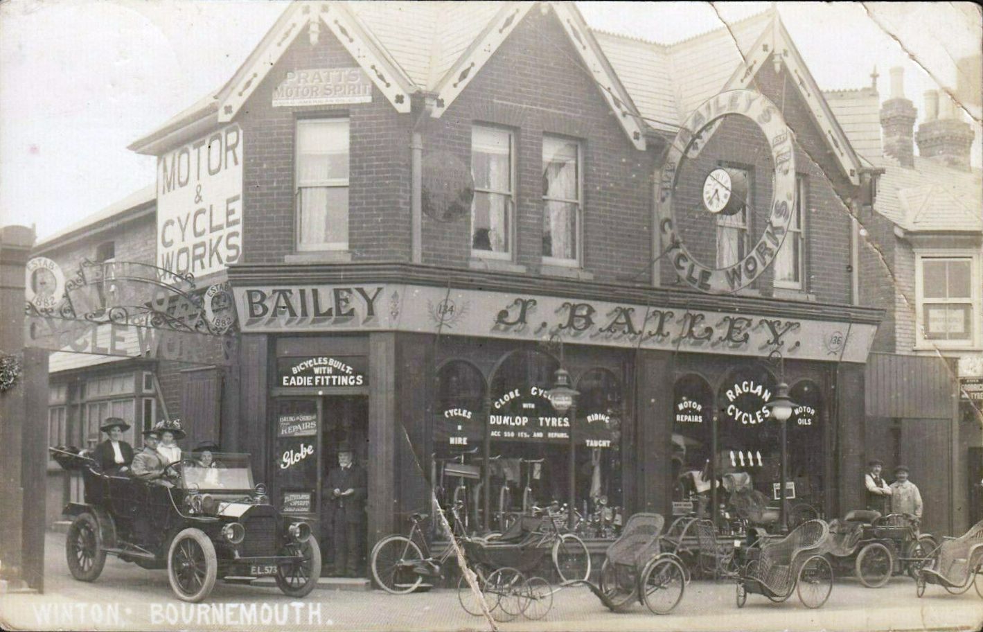 Bailey's bicycle car garage