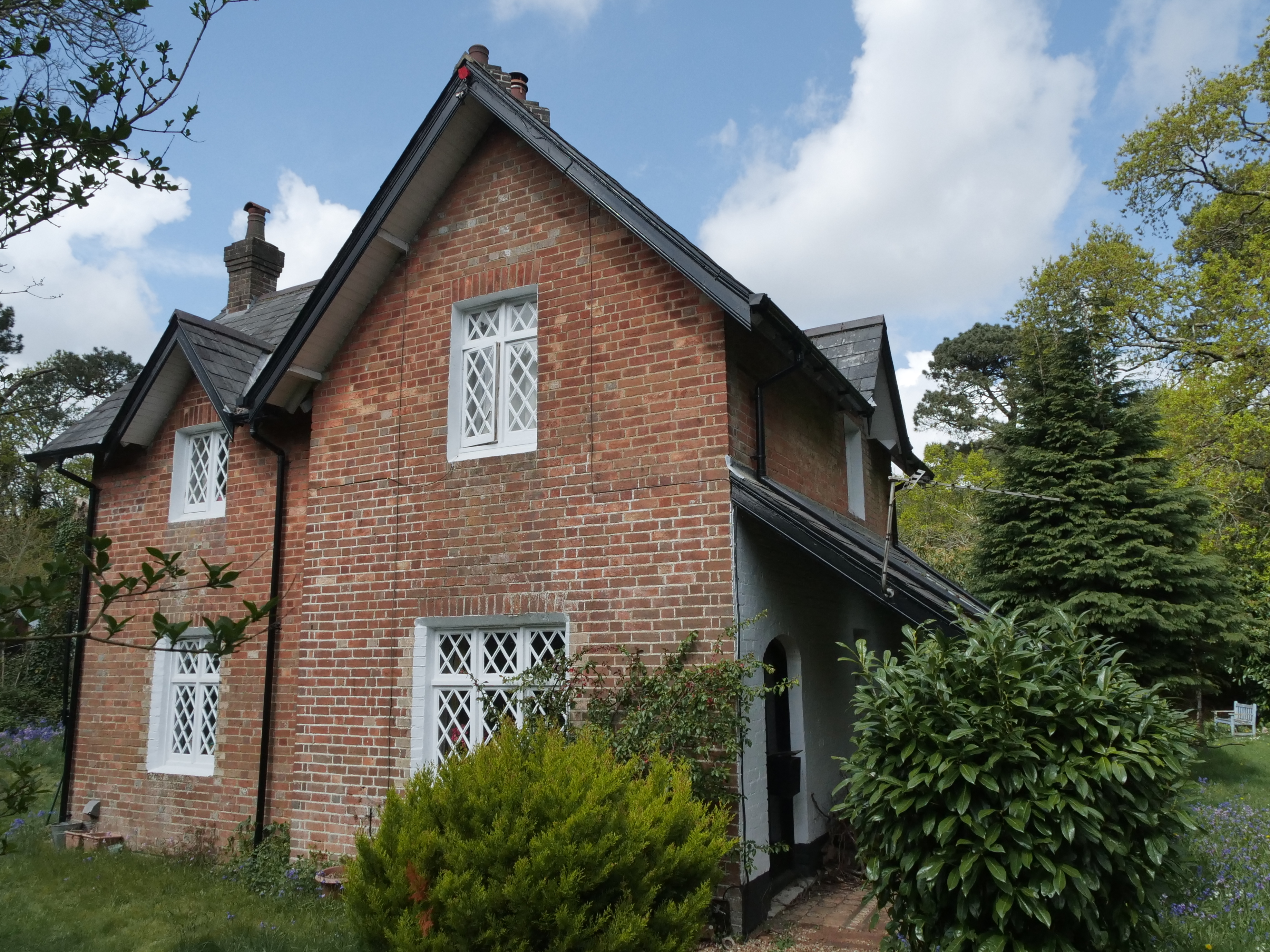The second Holloway cottage