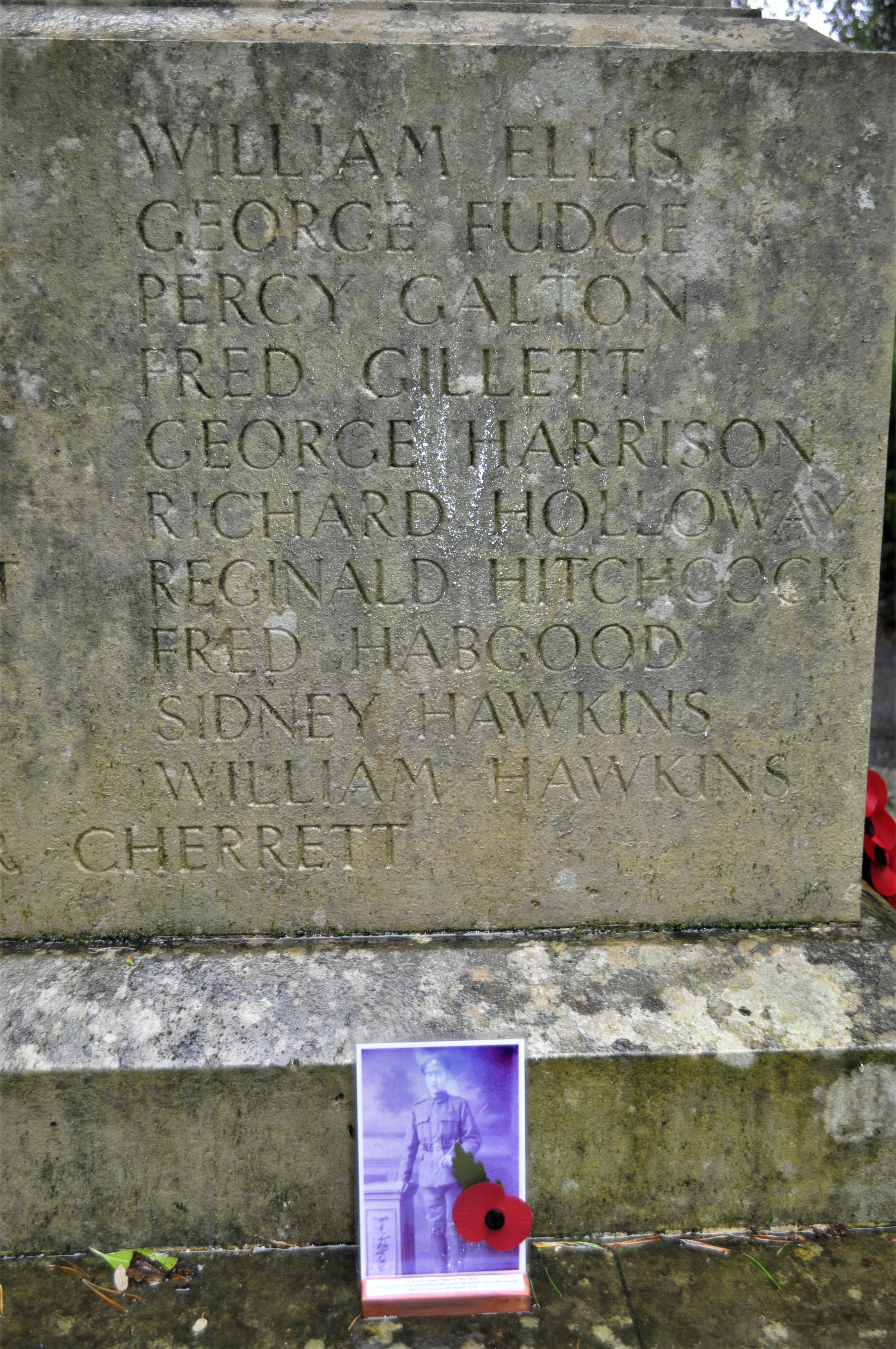 TIFF No 5 Great Uncle Richard Holloway on St Mark's war memorial